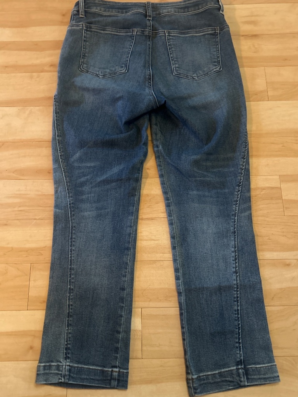 Kut from the Kloth Washed Blue Denim Jean - Picture 3 of 4